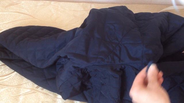 Как замаскировать дырку на куртке смотреть онлайн