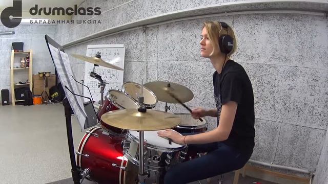 Анастасия Баранчикова drum cover RHCP - Under The Bridge смотреть онлайн