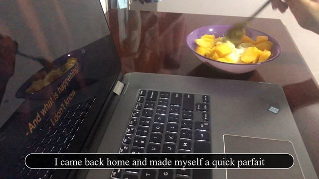 [VLOG] Travel Diaries | Binge-watching | Feeling Down & Depressed | Moving Out | Packing Up My Life