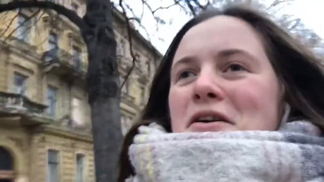 Безлюдная Прага на карантине, тест на ковид и покупочки / Дунька в Праге смотреть онлайн