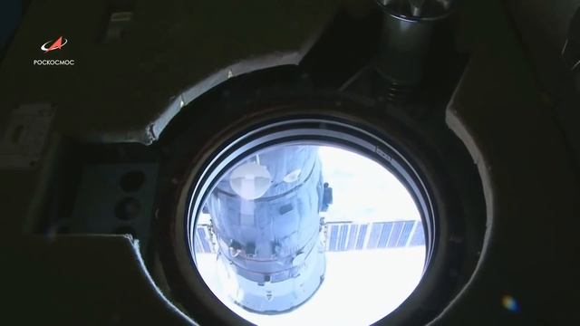 Поздравление с 370-летием пожарной охраны России с МКС смотреть онлайн