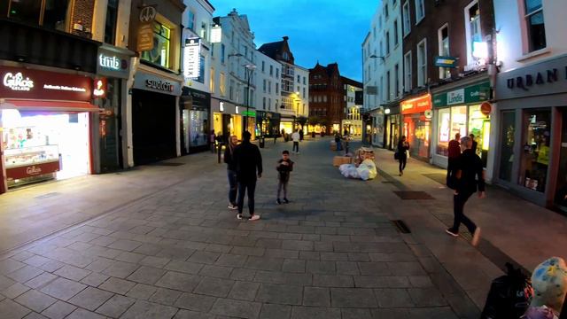 Walking around Dublin. SOFIA DI MARCO singing on Grafton Street. Дублин, Ирландия.ORANGE.ua смотреть онлайн