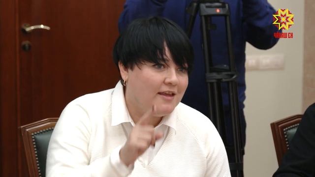 Олег Николаев встретился с иностранными журналистами смотреть онлайн
