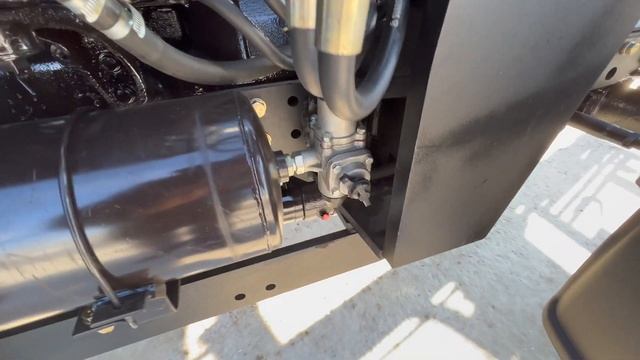 Обзор трактора МТЗ 82 с погрузчиком ТУРС 1500 кондиционером и отопителем смотреть онлайн