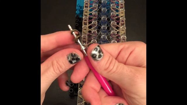 Rainbow Loom Band Wizard Bracelet Tutorial/How To смотреть онлайн