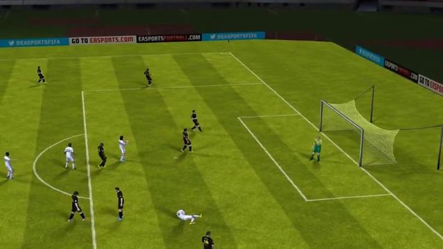 Копия видео FIFA 13 iPhone/iPad - FC Barcelona vs. Real Madrid смотреть онлайн