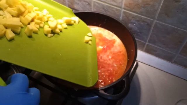 Суп с фрикадельками смотреть онлайн