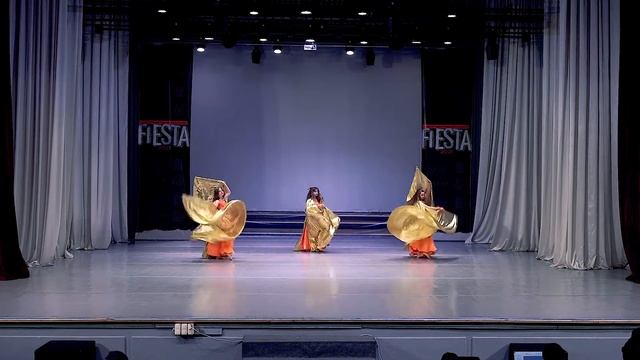 ШВТ "Цветы Востока" − "Крылья" (1 место) смотреть онлайн