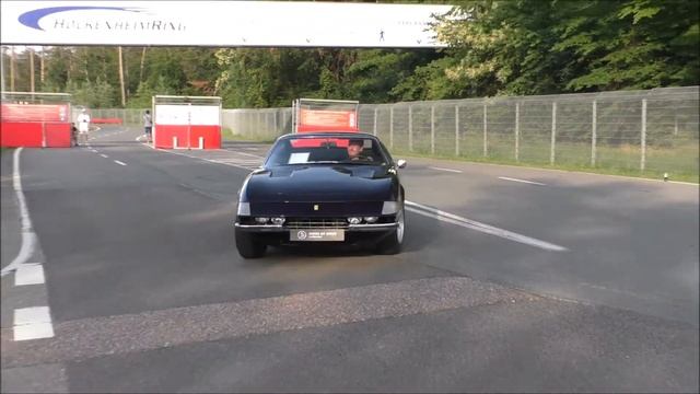 Ferrari 365 GTB/4 Daytona Driving at Hockenheimring смотреть онлайн
