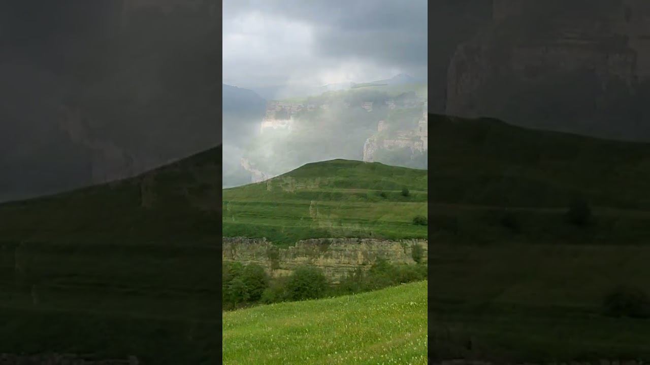 Walk along the Tyzyl Gorge смотреть онлайн