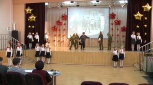 Коричневая пуговка