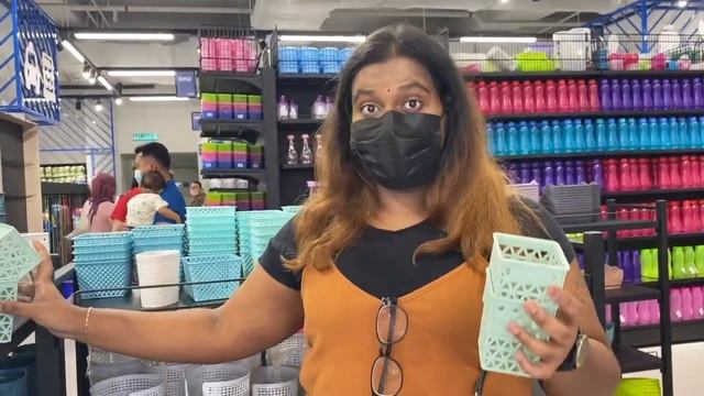 BUYING EVERYTHING FOR RM 2 AT NOKO, SUNWAY PUTRA MALL смотреть онлайн
