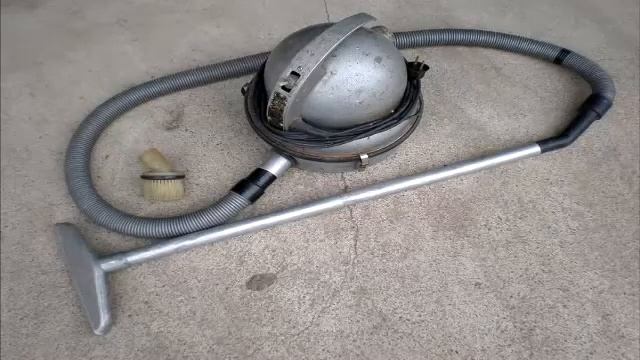 White Noise Of The Vacuum Cleaner Cyclone/Звук Пилесоса Циклон