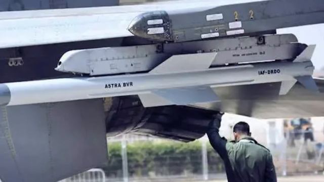 Astra Mk II - Missile with 100 miles or 160 km range ! смотреть онлайн