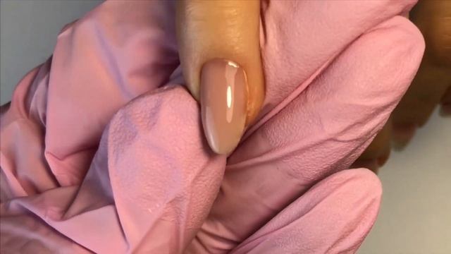 Убираем безопасно отслойки гель-лака. Аппаратный маникюр 2 фрезы смотреть онлайн