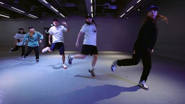 24kGoldn - Mood ft. Iann Dior / Kyo Choreography смотреть онлайн