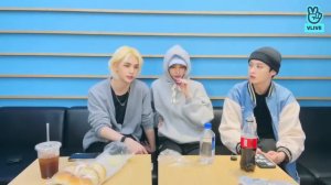 Трансляция Хёнджина, Феликса и Ли Ноу из Стрей Кидс