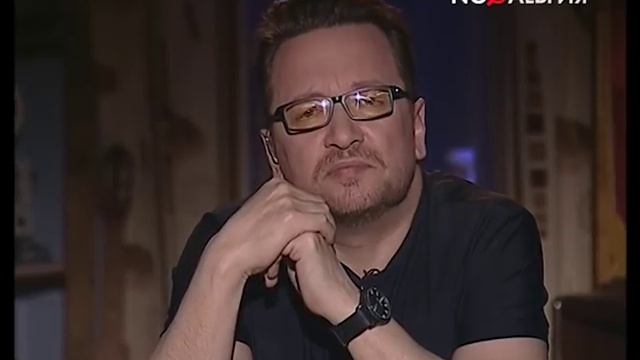 Владимир ГЛАЗУНОВ читает стихотворение "Дед Мороз" смотреть онлайн