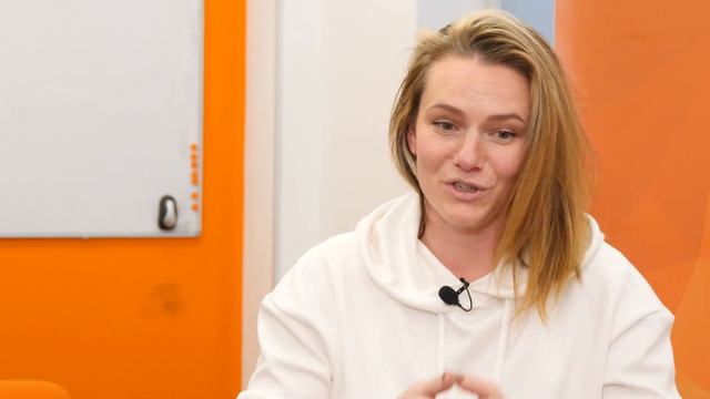 👩🍳Tetiana realiza sus prácticas en un restaurante Estrella Michelin ⭐ смотреть онлайн