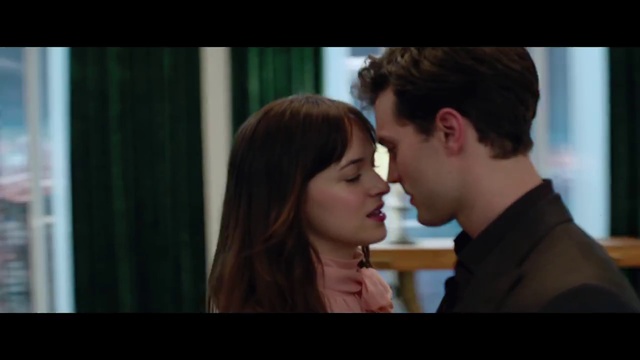 Ellie Goulding - Love Me Like You Do (Official Video) смотреть онлайн