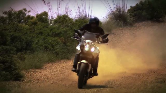 Spot Moto Morini Granpasso 1200cc