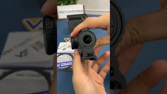 Vector Optics // Paragon 1x16 Micro Prism Scope (SCPS-M01) Absolute Co-witness Unboxing смотреть онлайн