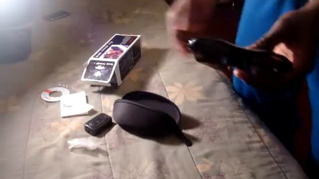 spy sunglasses смотреть онлайн