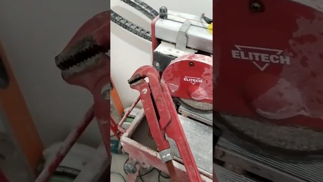 Замена диска на плиткорезе ELETECH смотреть онлайн