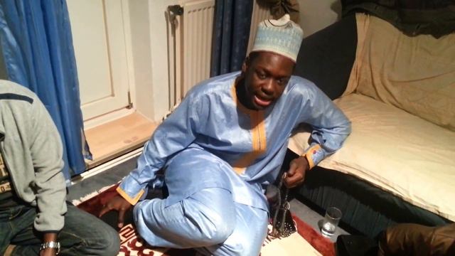 Zikr Dahiratoul Ala-Ibrahim Niasse Bremen ( 3 ) смотреть онлайн