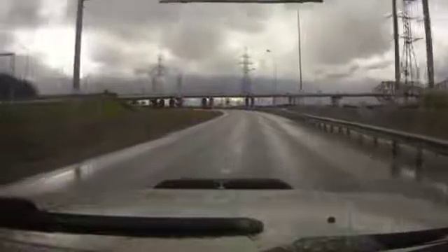 Лодка обогнала авто смотреть онлайн