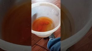 Растворяем хлорное железо для травления печатных плат. Правильные пропорции