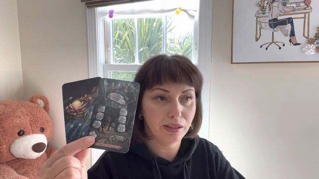 Одесса / Предсказание карт Таро на Апрель 2022 года смотреть онлайн