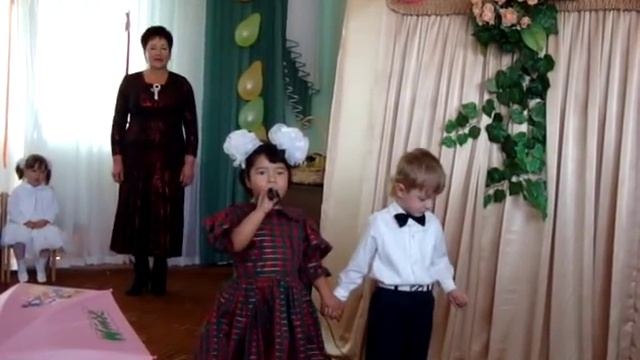 а ты меня любишь??????? АГА!!!!!!!!! смотреть онлайн