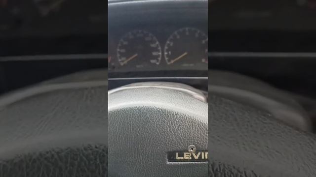 Запуск Toyota Corolla Levin AE91 1988 в мороз -30 после ночного простоя смотреть онлайн