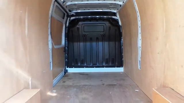 Renault Master Lm35dCi 130PS LWB Medium Roof Business HN67ZHE смотреть онлайн
