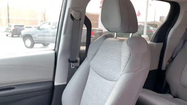 2022 Toyota Sienna Green Bay, Appleton, Oshkosh, De Pere, Kaukauna WI 52490A смотреть онлайн