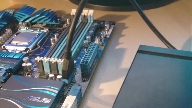 Asus P8P67 Deluxe смотреть онлайн
