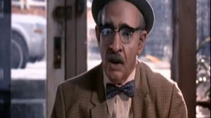 Анекдот в парикмахерской из фильма Поездка в Америку