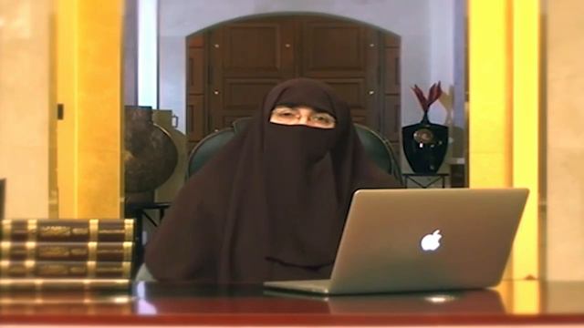 Ghusl ka Masnoon Tariqa (Mukhtasar) | Dr Farhat Hashmi смотреть онлайн