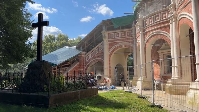 Храм Покрова Пресвятой Богородицы в Филях смотреть онлайн