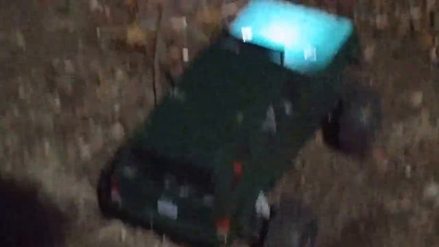 New Pro-Line Light Bar & Axial Motor In "Yard Hillside Course" (Night) смотреть онлайн