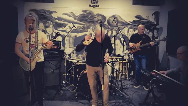 Lonely Boy - The Black Keys - Band Cover смотреть онлайн