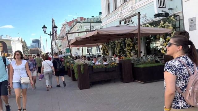 Казань. Улица Баумана, Казанский Арбат или Большая Проломная⁉️Где сидит Казанский кот❓ смотреть онлайн