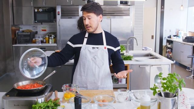 Markiplier Tries to Keep Up with a Professional Chef | Back-to-Back Chef | Bon Appétit смотреть онлайн