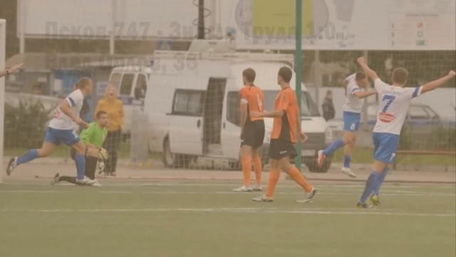 Гол Орлова в ворота «Знамя Труда» смотреть онлайн