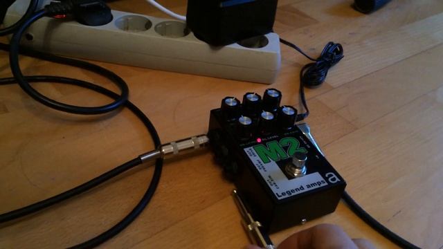 Электропитание. (фон) Сеть. Фон. Педали. Гитарный звук