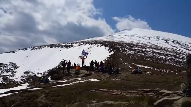 25 лет компании ФОКС. Восхождение на гору Говерла. смотреть онлайн