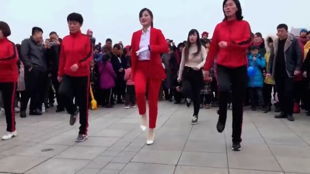 Цин Цин Супер Танец смотреть онлайн