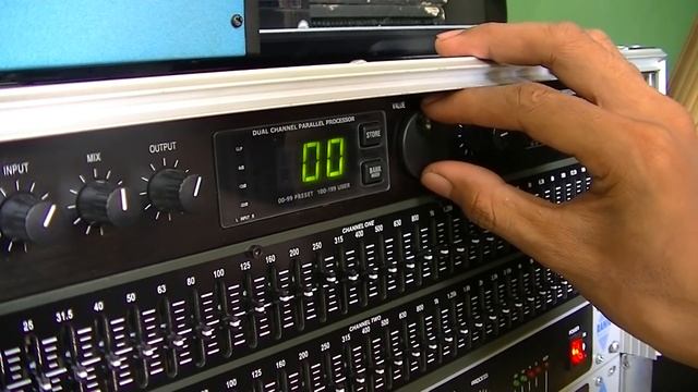 Alesis Midiverb 4 , Setting Efek Alesis Delay