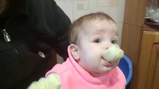 Голодный ребенок смотреть онлайн